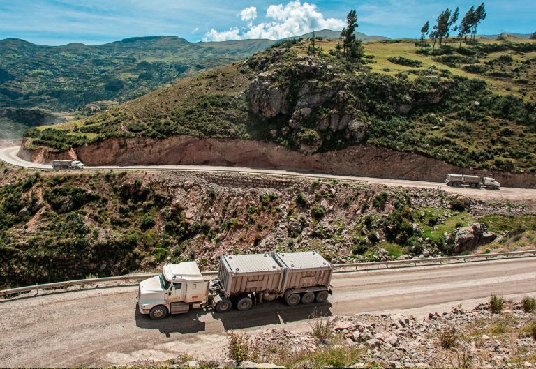 “Donde hay empresa comunal no hay conflicto social”