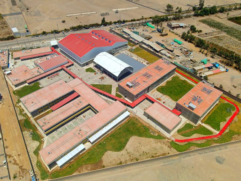 COAR Tacna, que construyen Southern Perú y Minedu, reporta un avance del 90%
