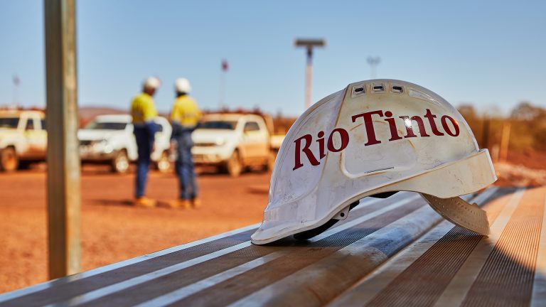 Rio Tinto firma el mayor acuerdo de energía renovable de Australia