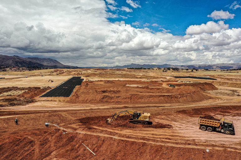 Construcción de Aeropuerto Internacional de Chinchero, en Cusco, no será paralizada