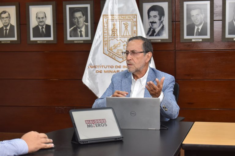 Miguel Cardozo: “No hay razones para que los proyectos mineros estén estancados”