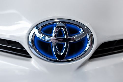 Toyota lidera ventas de autos electrificados en el Perú