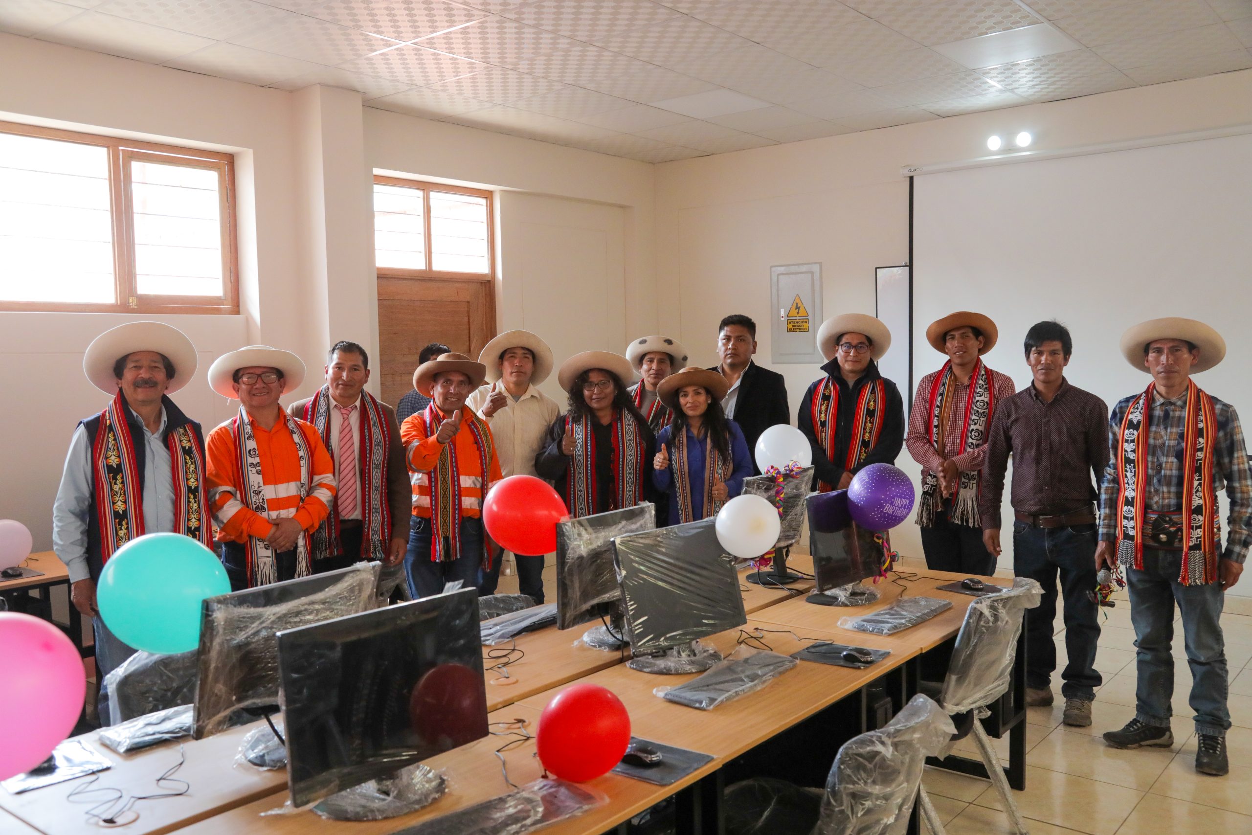 Cusco: Las Bambas invierte más de S/ 1.4 millones en mejorar institución educativa de la comunidad de Huascabamba