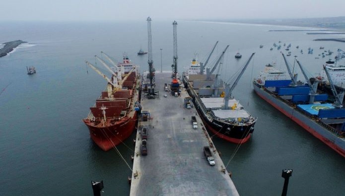Puertos movilizaron más de 19 millones de toneladas de carga, 12 % más que 2023