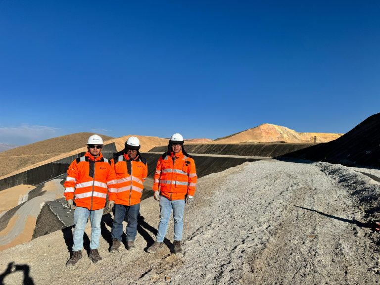 Importancia de una correcta supervisión en la construcción de PAD de lixiviación