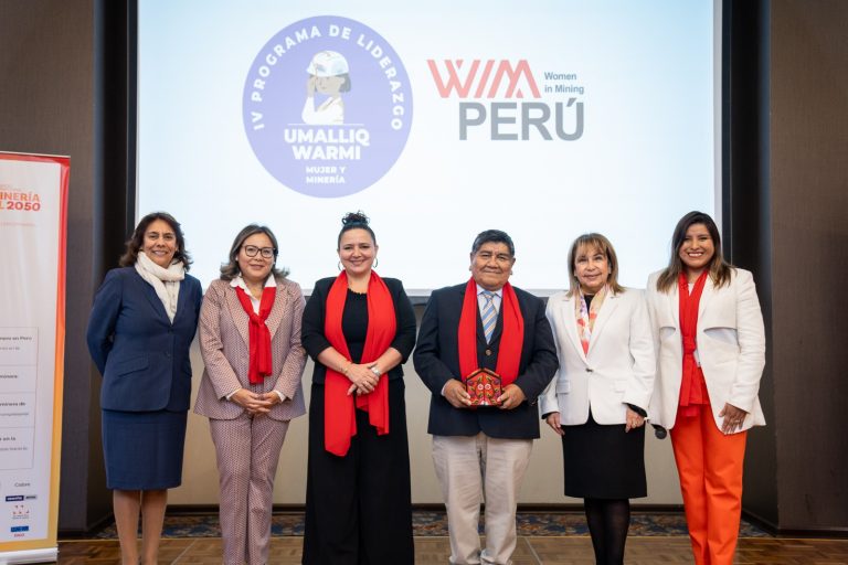 Ministro Mucho a Women in Mining: “Desde aquí saldrán las futuras lideresas”