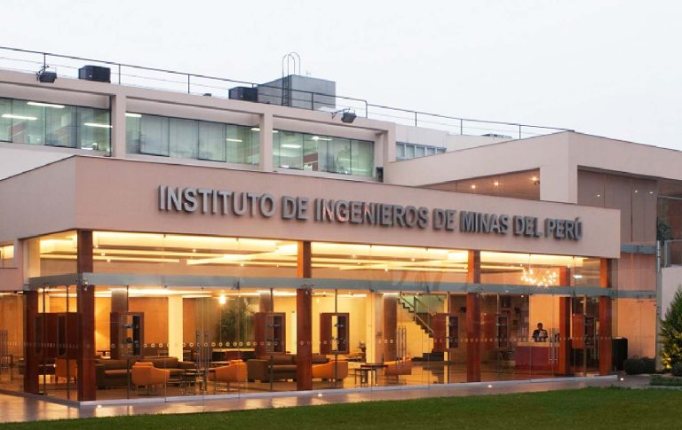 Gustavo De Vinatea asume la gerencia general del Instituto de Ingenieros de Minas del Perú