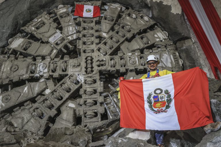 Tuneladora Delia de la Línea 2 del Metro de Lima y Callao llegó a la Estación Plaza Bolognesi