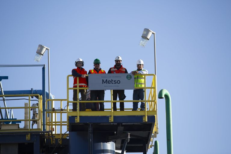 Mejora de la recuperación de cobre mediante un retrofit basado en desempeño de las celdas de flotación de Antapaccay