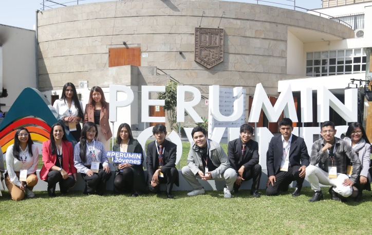 PERUMIN Jóvenes inició hoy su primera edición en el IIMP