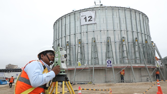 MTC: Construcción de 12 nuevos silos de granos en Muelle Norte del Callao tiene un avance de más del 40 % de obra