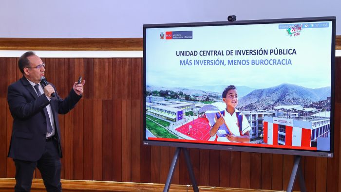 Gobierno extinguirá 14 programas de infraestructura: busca ahorrar S/ 4,000 millones en 2026