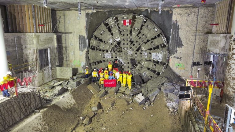 Tuneladora Delia llega a estación Tingo María de la Línea 2 del Metro de Lima y Callao
