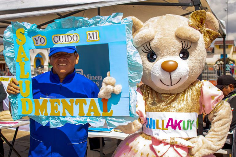Salud mental: Minera Bateas lanza Willakuy, programa de apoyo emocional gratuito en Caylloma