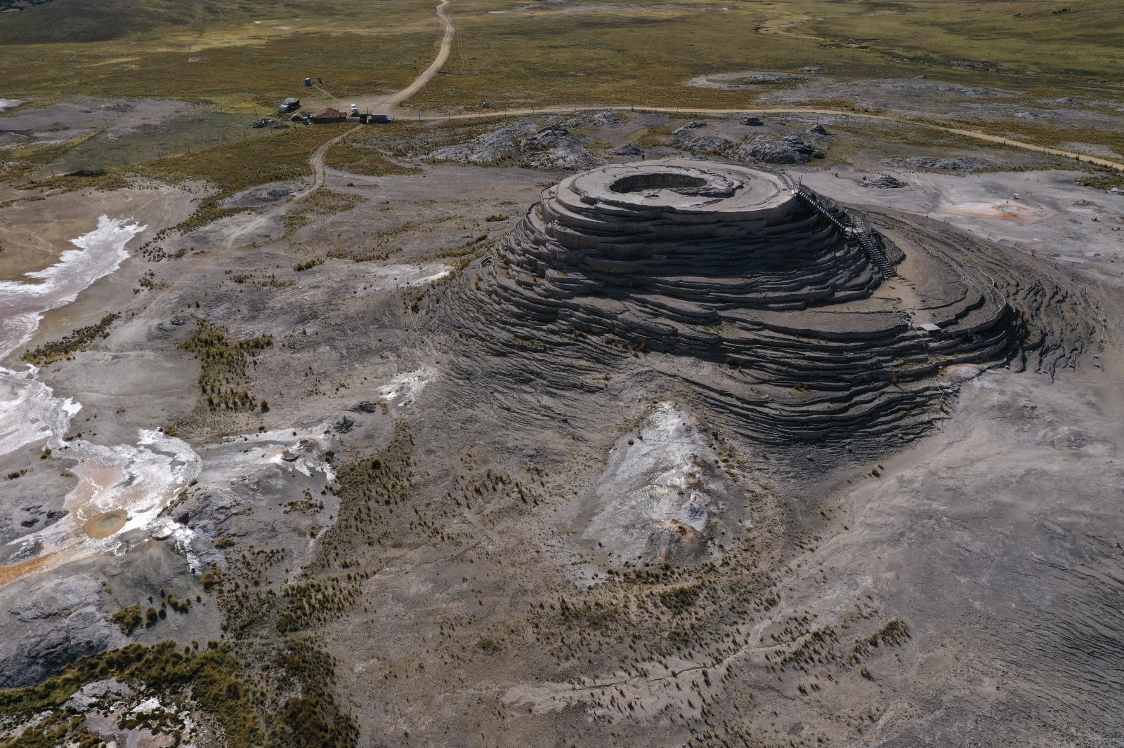 Ingemmet inicia estudio del patrimonio geológico en Ayacucho para impulsar el geoturismo sostenible