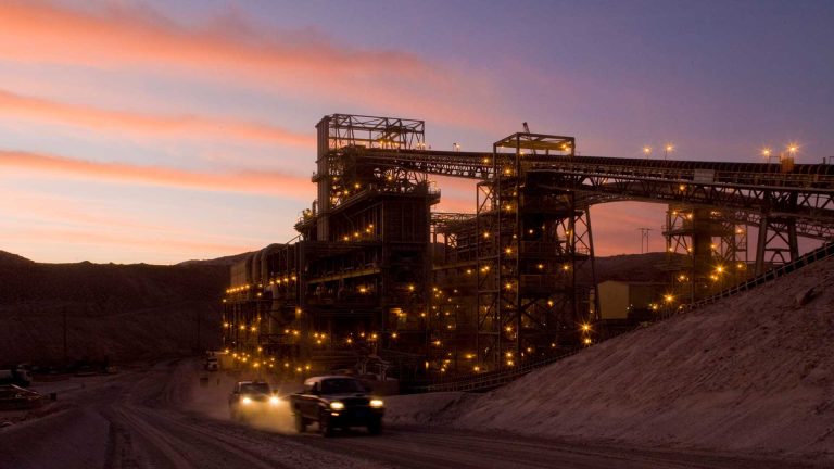 Cerro Verde apuesta por energía 100% renovable desde 2026 y avanza en electrificación minera