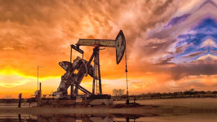 Producción de petróleo en mayo superó los 44 miles de barriles por día 