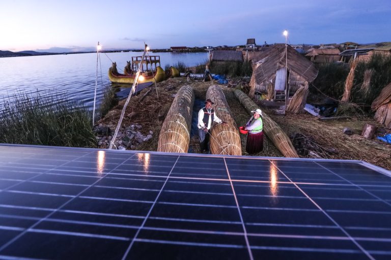 Minem busca alcanzar el 96% de cobertura eléctrica en zonas altoandinas y amazónicas al 2026