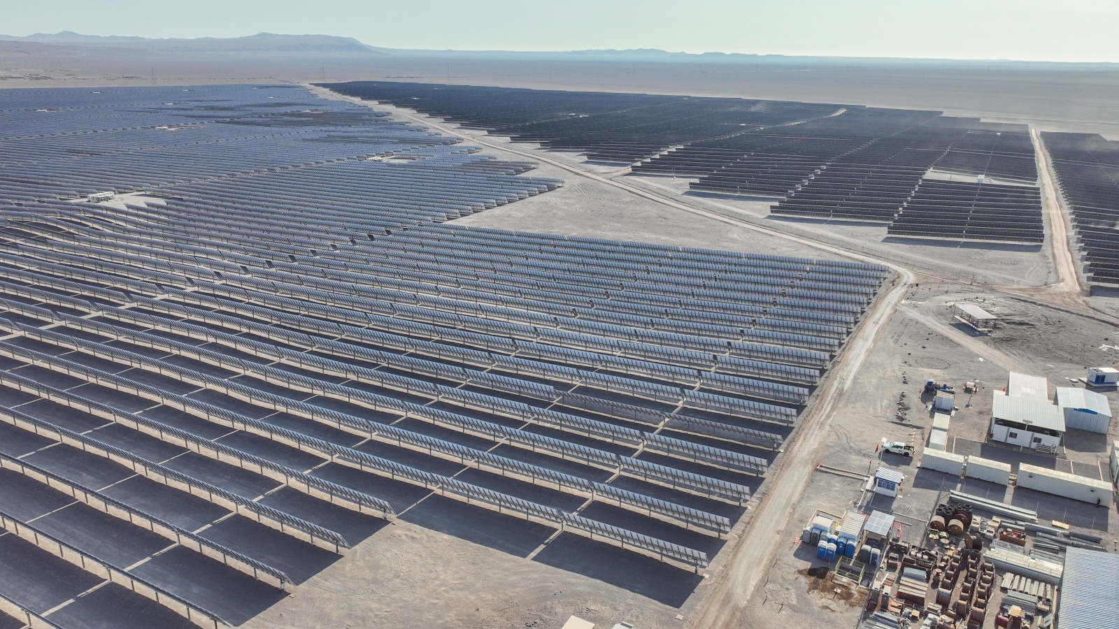 Minem: Dos centrales de generación de energía renovable iniciaron operaciones