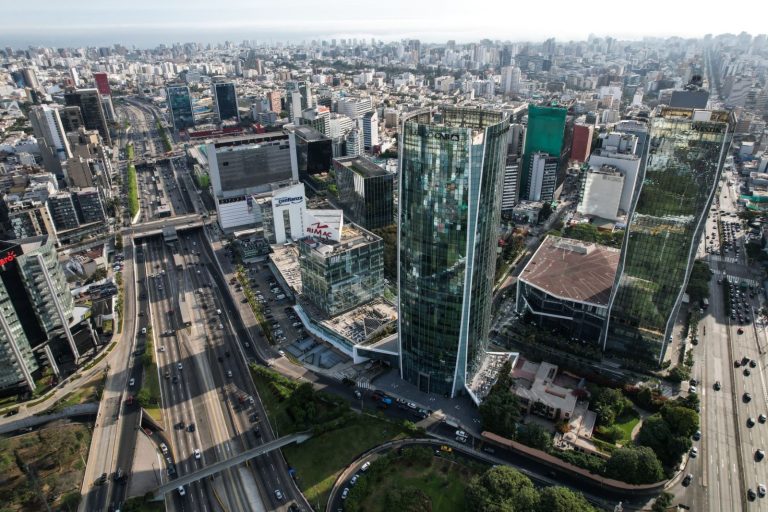 MEF: En junio, expectativas empresariales se mantuvieron en tramo optimista por 13 meses consecutivos
