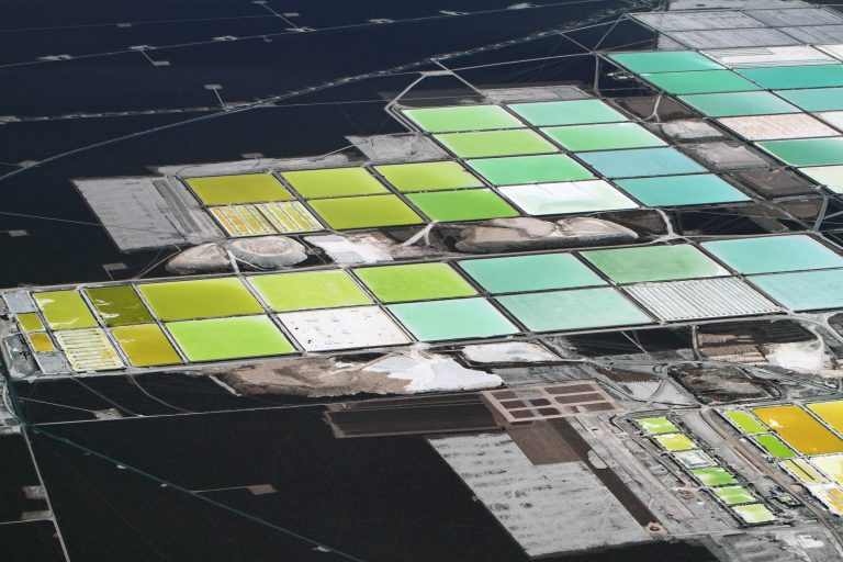 CChEN autoriza cuota de extracción de litio a Minera Tarar de Codelco para operar en el Salar de Atacama a partir de 2031