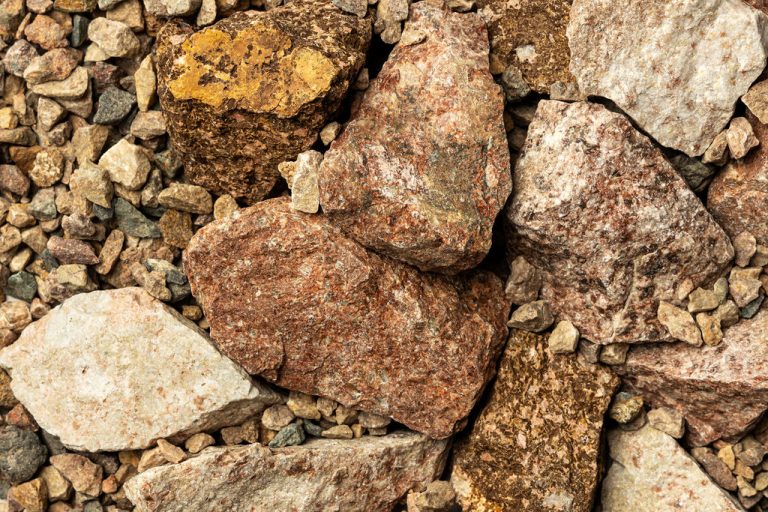 Aclara se asocia con Mineral-X de Stanford para ser pionero en investigación de tierras raras impulsada por IA