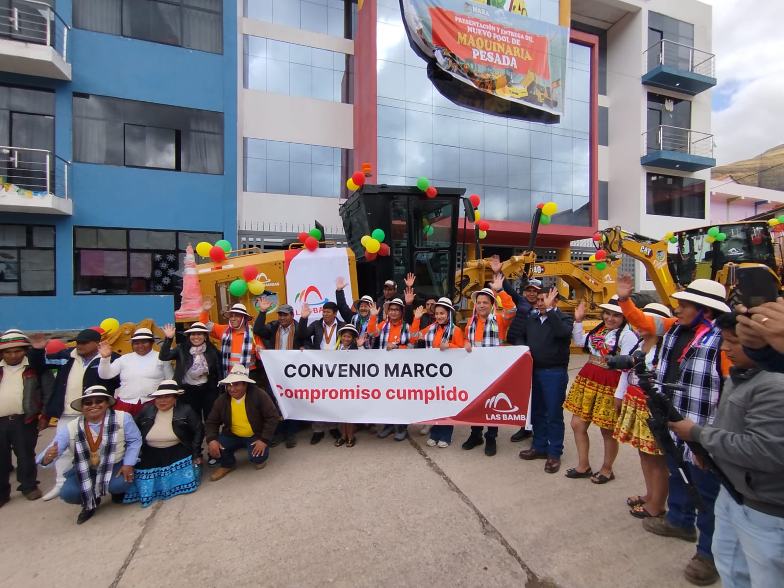 Las Bambas entrega al distrito de Mara maquinaria valorizada en más de S/5.6 millones
