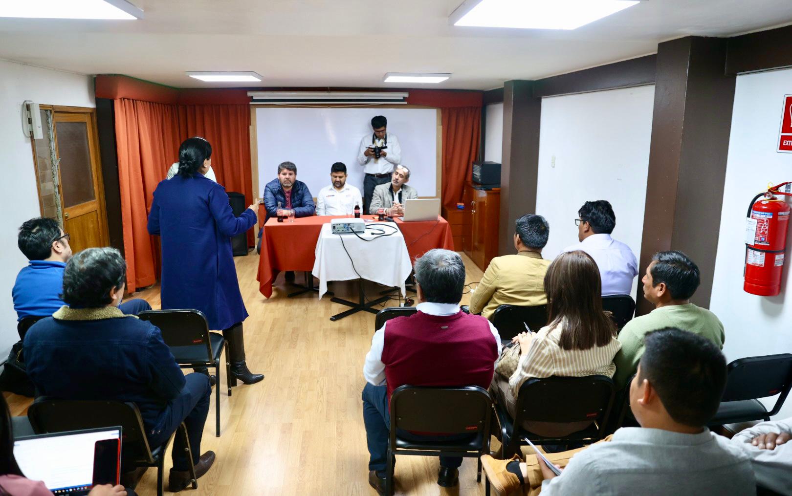 Minem se reúne con mineros artesanales de Arequipa: “Se han comprometido a presentar toda la documentación requerida”