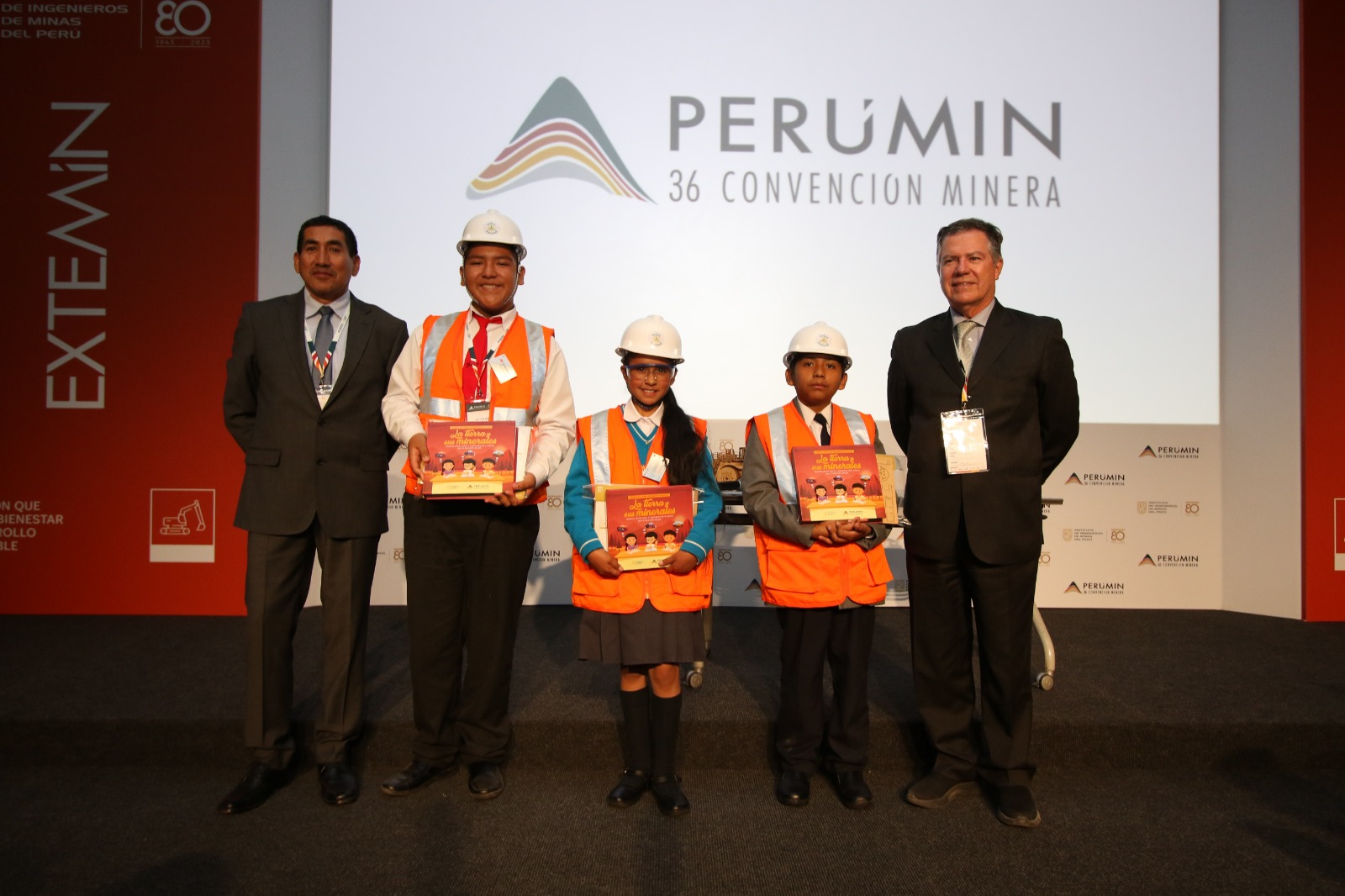 Recta final: este viernes 18 de julio vence plazo para postular al Premio Nacional de Minería Escolar