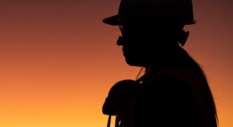 Producción de cobre de Antofagasta Minerals aumenta 11% durante primer semestre
