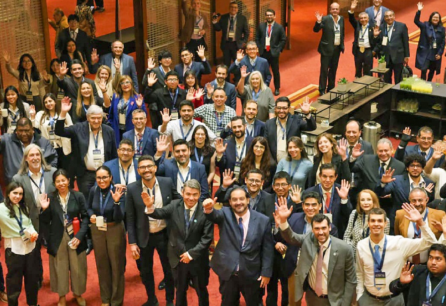 América Latina y el Caribe refuerza su agenda climática con enfoque en metano durante cumbre regional en Perú