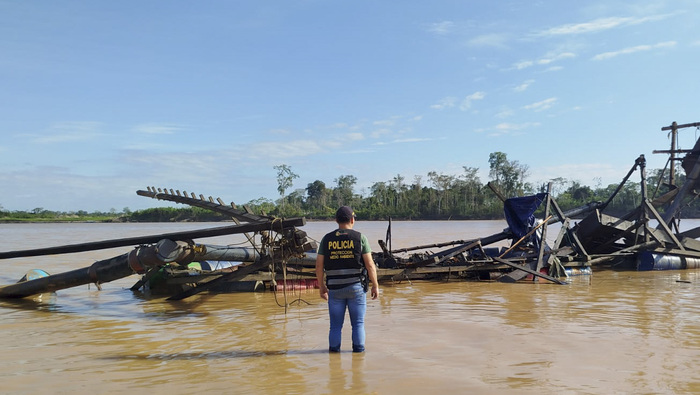 Madre de Dios: más de S/8 millones en bienes incautados durante operativo contra la minería ilegal