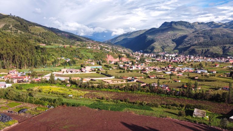 FISE construirá tres plantas satélites de regasificación de gas natural en La Convención