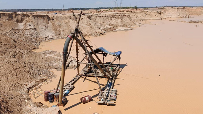 Operativos en Madre de Dios, Arequipa y San Martín: incautan más de S/29 millones en bienes utilizados en minería ilegal