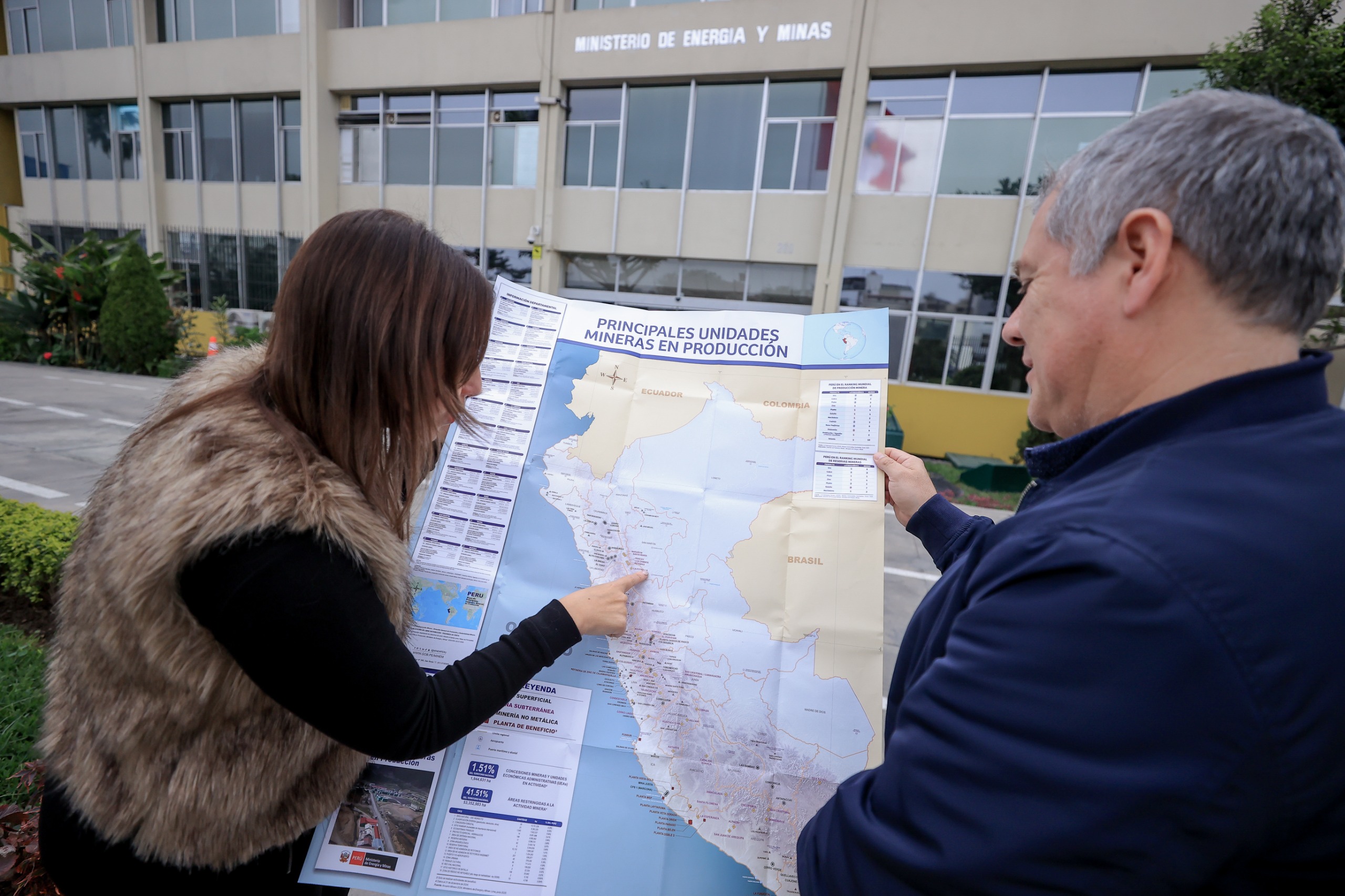 Minem presenta mapa de principales operaciones mineras en producción 2025