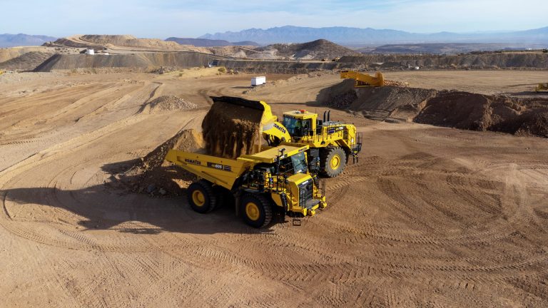 Komatsu y Pronto anuncian alianza para desarrollar transporte autónomo para canteras