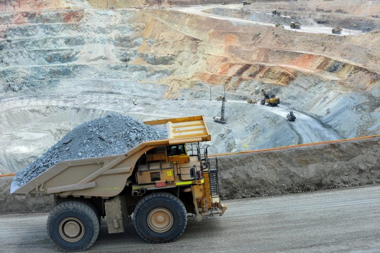 Minem: Entre enero y junio, destaca el crecimiento en la producción de zinc (+12.5%), oro (+10.4%), plomo (+5.2%), cobre (+3.6%) y molibdeno (+0.6%)