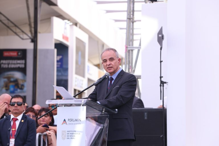 Ministro Montero: “Tía María está madura, cuenta con inversiones preparatorias y Arequipa necesita de sus 120 000 toneladas métricas anuales de cobre”