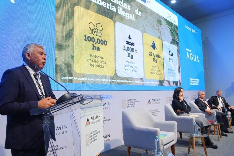 Minam: Minería ilegal causó la desaparición de 100 mil hectáreas de bosques y fuentes de agua