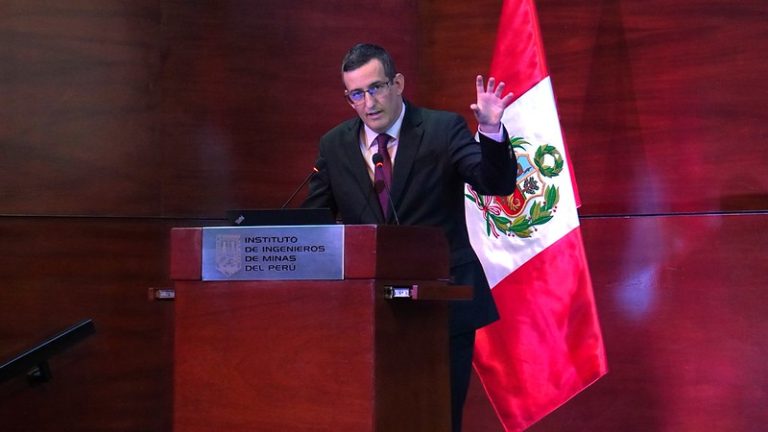 Perú podría repetir auge minero de inicios del 2000 si logra ofrecer estabilidad política: Global Business Reports