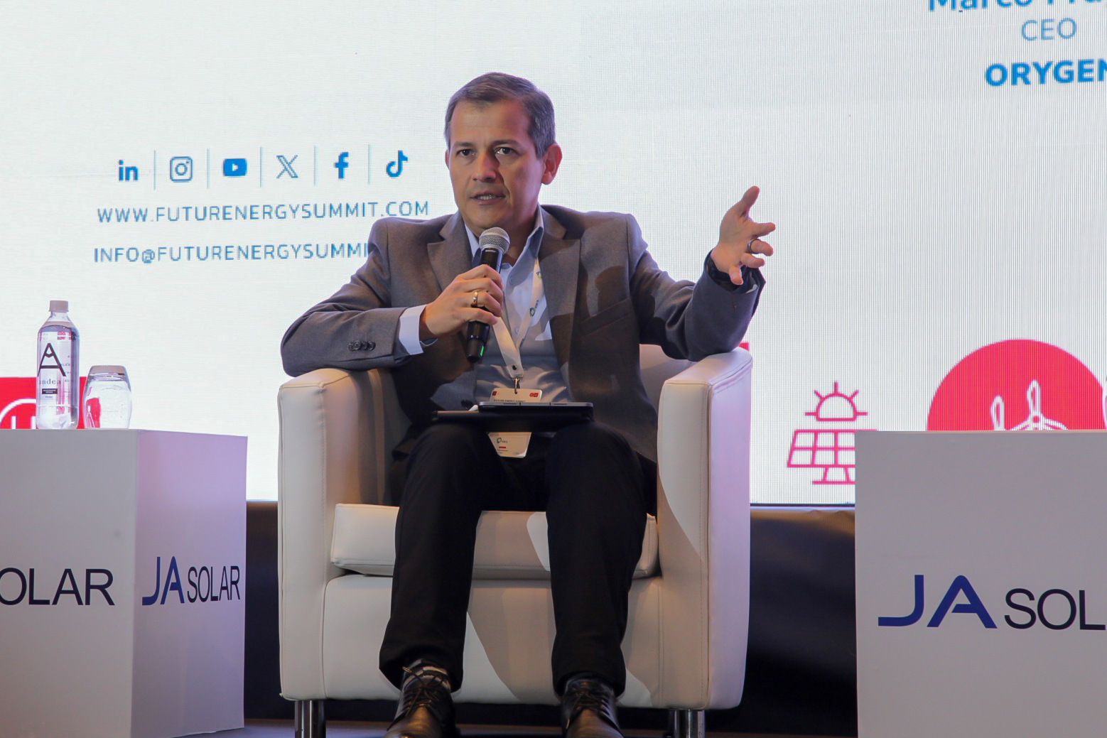 Cristian Remolina: “Actualmente, en ISA ENERGÍA, ejecutamos nueve proyectos de transmisión en alta tensión”