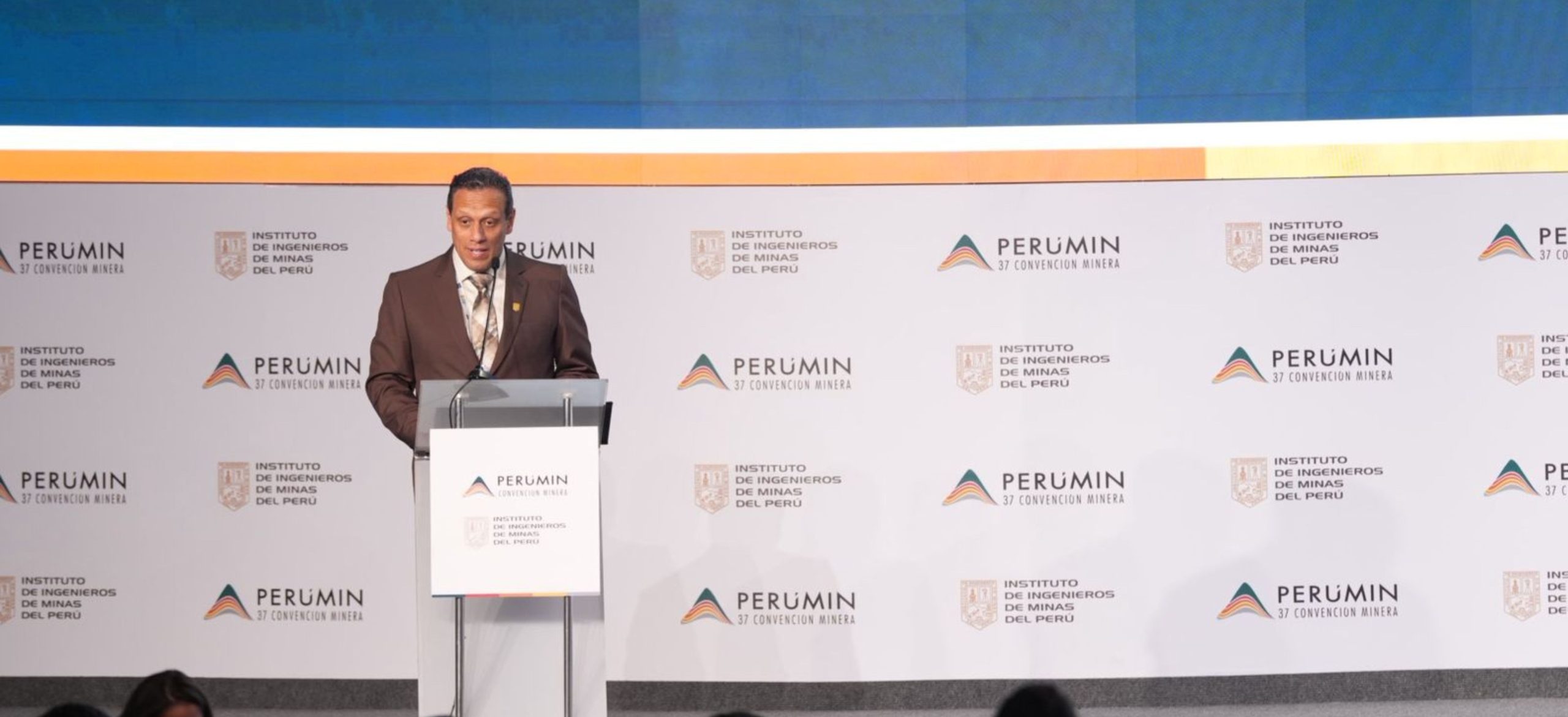 Presidente del IIMP: El Perú necesita predictibilidad y una democracia sólida para generar bienestar