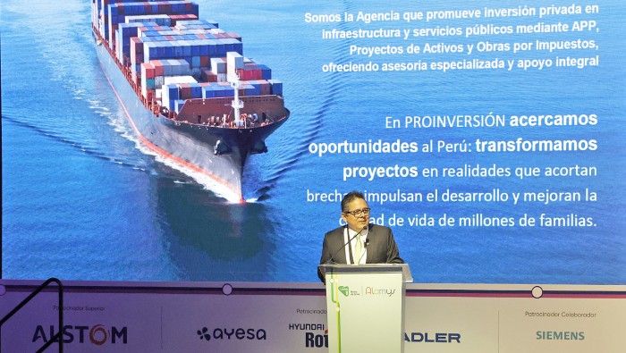 ProInversión se hará cargo del proyecto de tren de cercanías Lima–Chosica