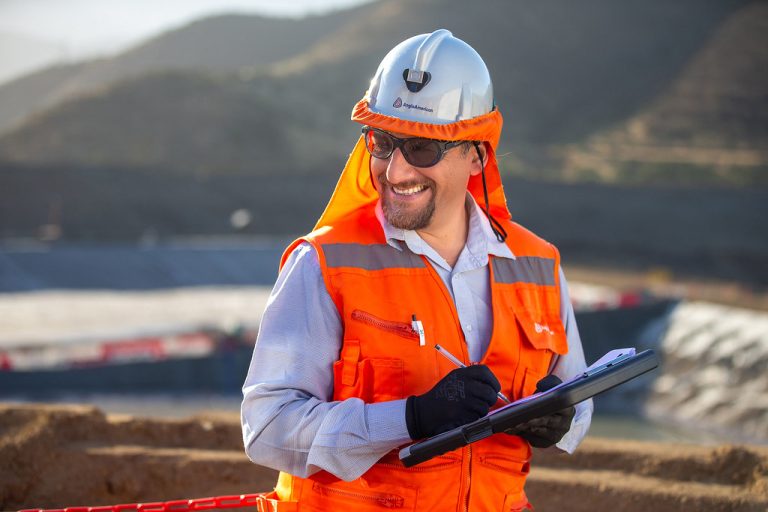 Anglo American instala primer sistema de alerta temprana en relaves mineros en Chile