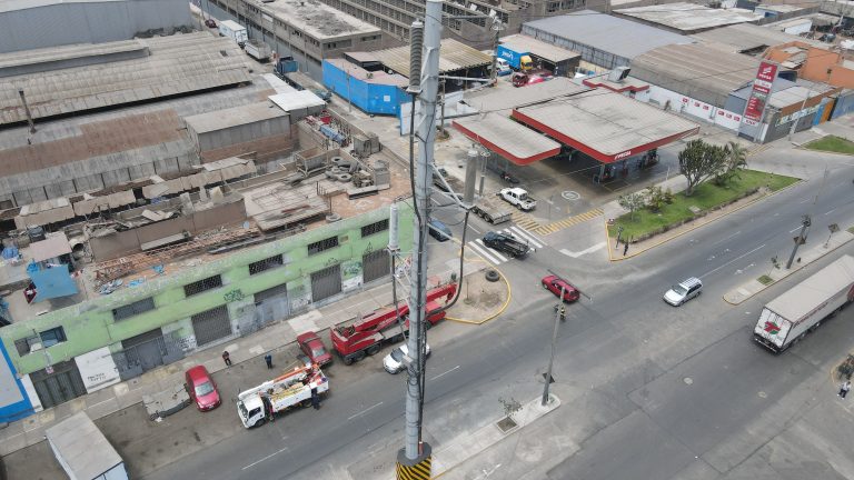 Pluz Energía pone en servicio línea de transmisión de 6 km de longitud en el norte de Lima