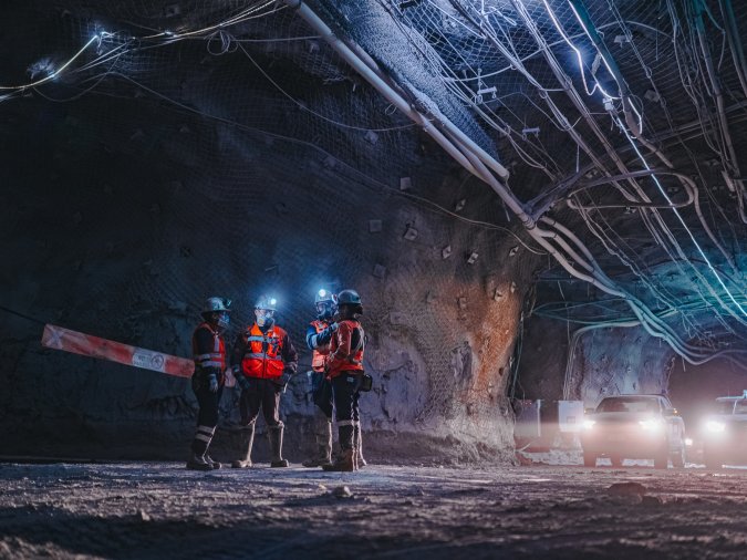 Codelco y la Western Australia School of Mines firman acuerdo para impulsar investigación en minería subterránea profunda
