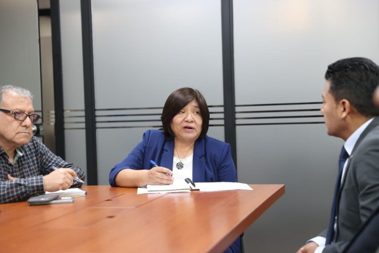 “Nuestra meta es lanzar la buena pro el 15 diciembre y firmar el contrato en enero”: planta de regasificación para Puno