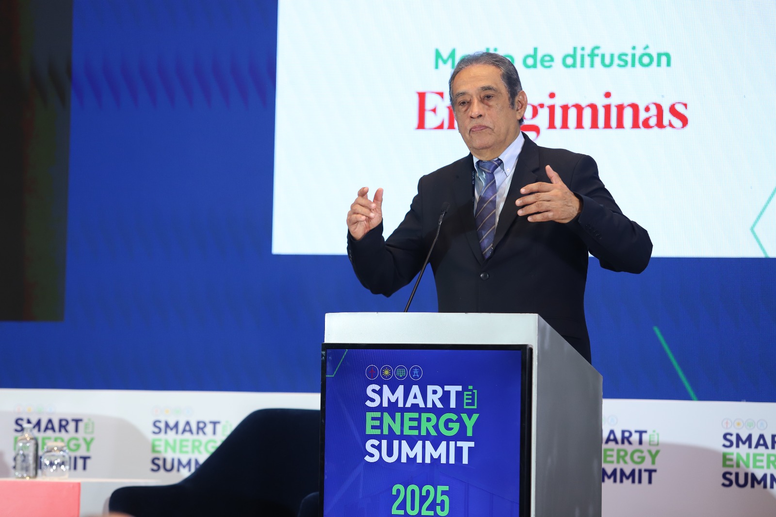 SNI estudia crear Comité de Baterías por serio interés de empresas chinas de invertir en el país