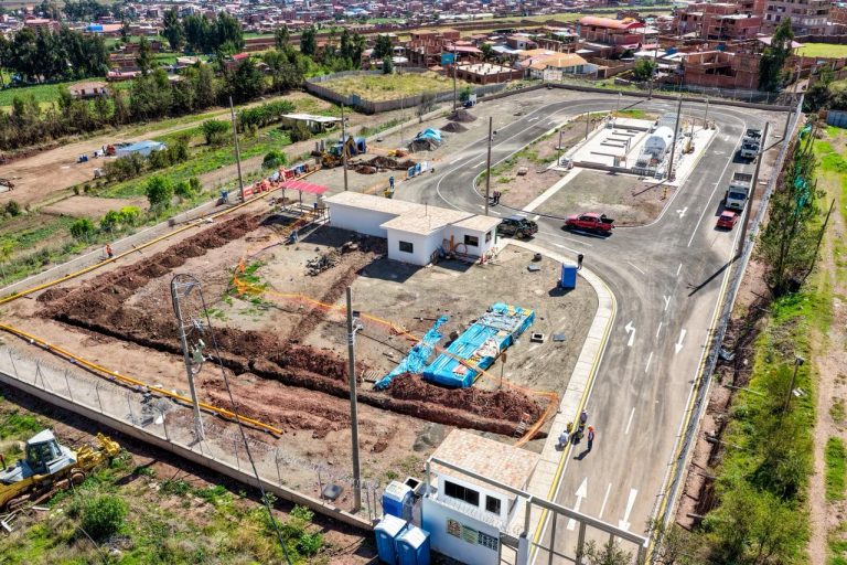 Avanzan negociaciones para llevar cuanto antes gas natural a siete regiones con impulso de Cálidda