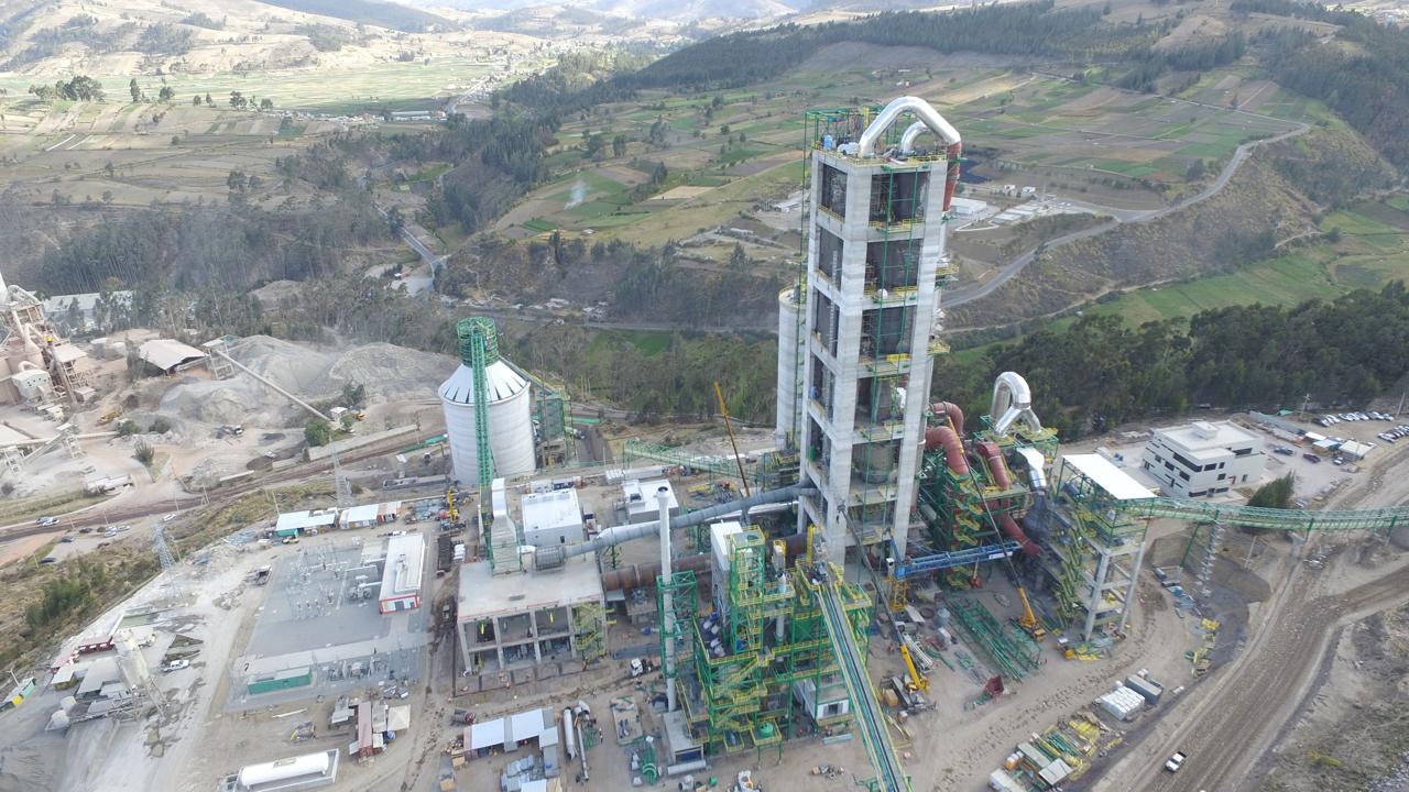 Grupo Gloria acuerda adquisición mayoritaria de fabricante ecuatoriana del rubro construcción